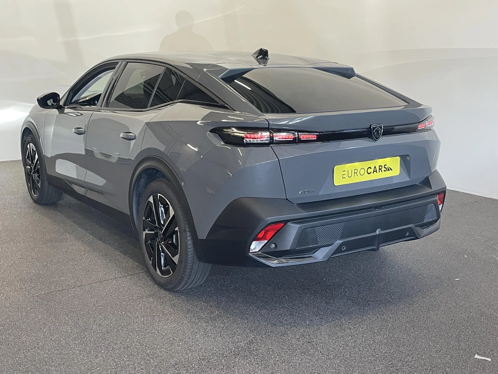 Hoofdafbeelding Peugeot 408