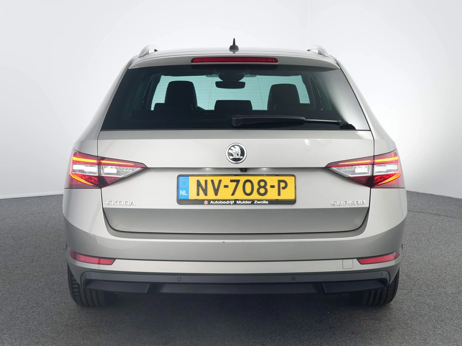 Hoofdafbeelding Škoda Superb