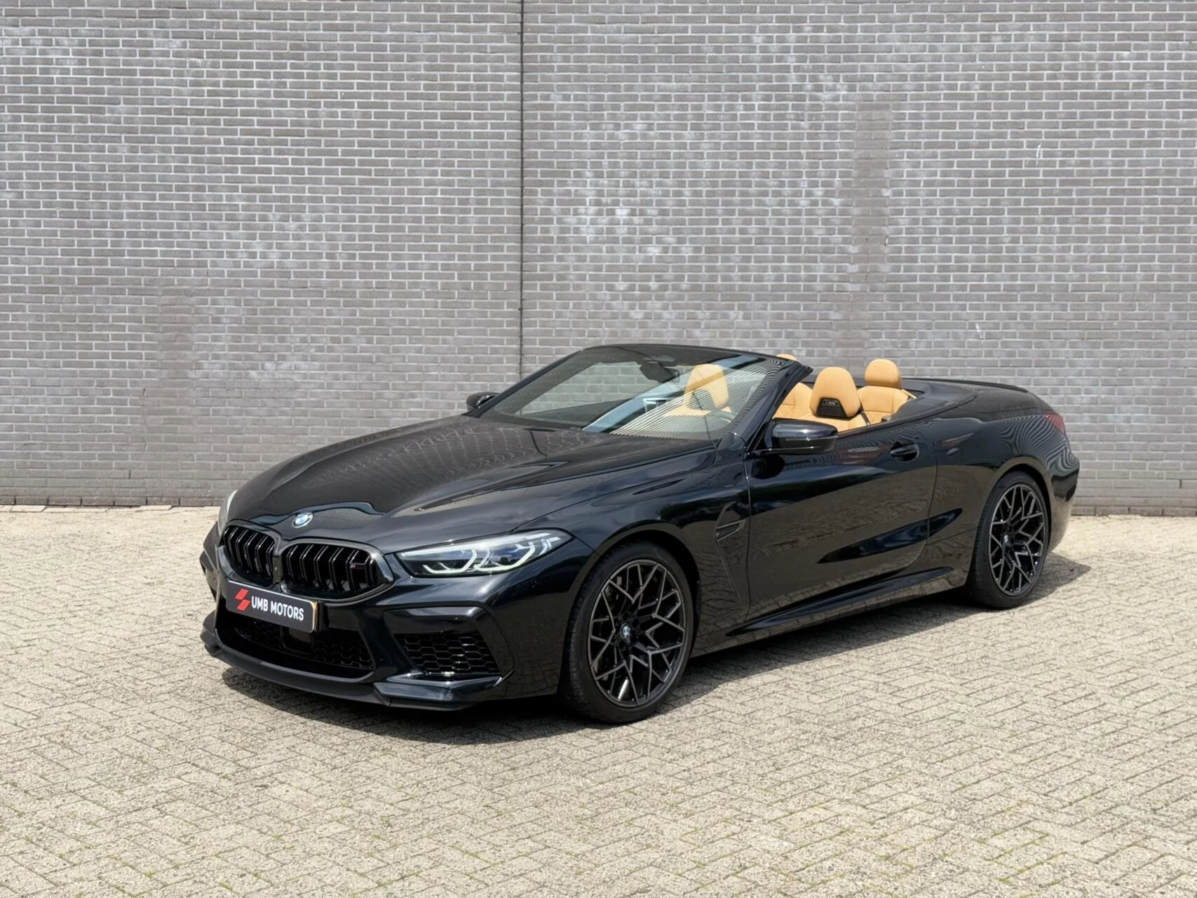 Hoofdafbeelding BMW M8