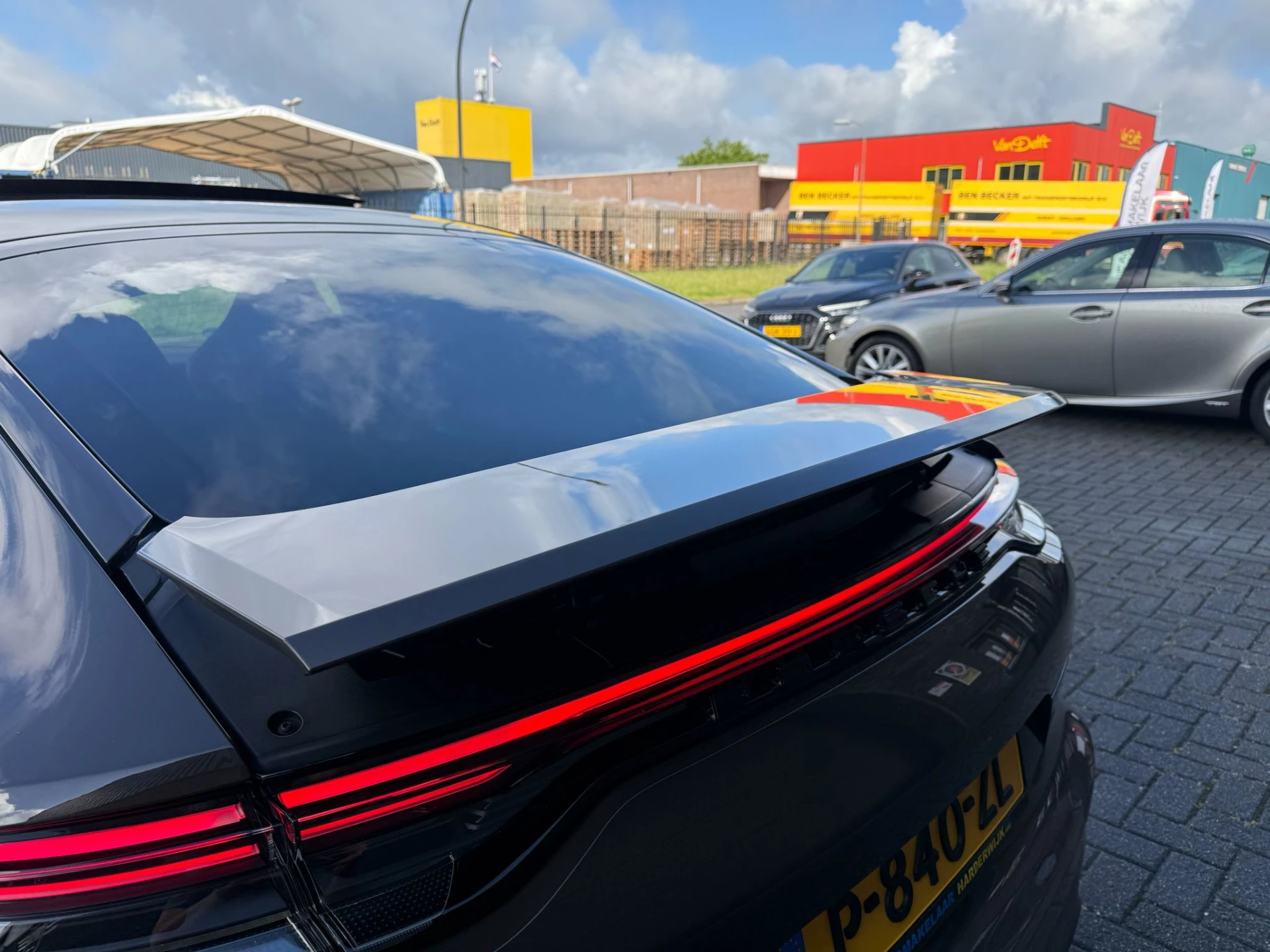 Hoofdafbeelding Porsche Panamera
