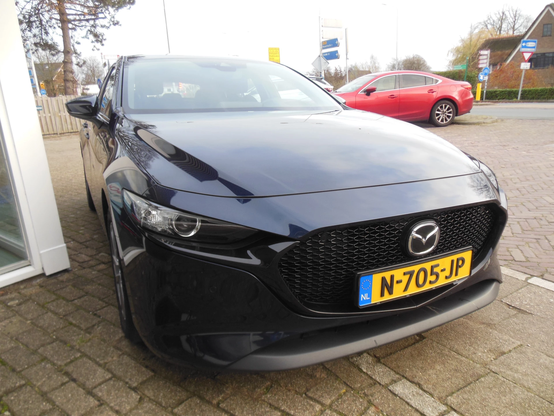 Hoofdafbeelding Mazda 3