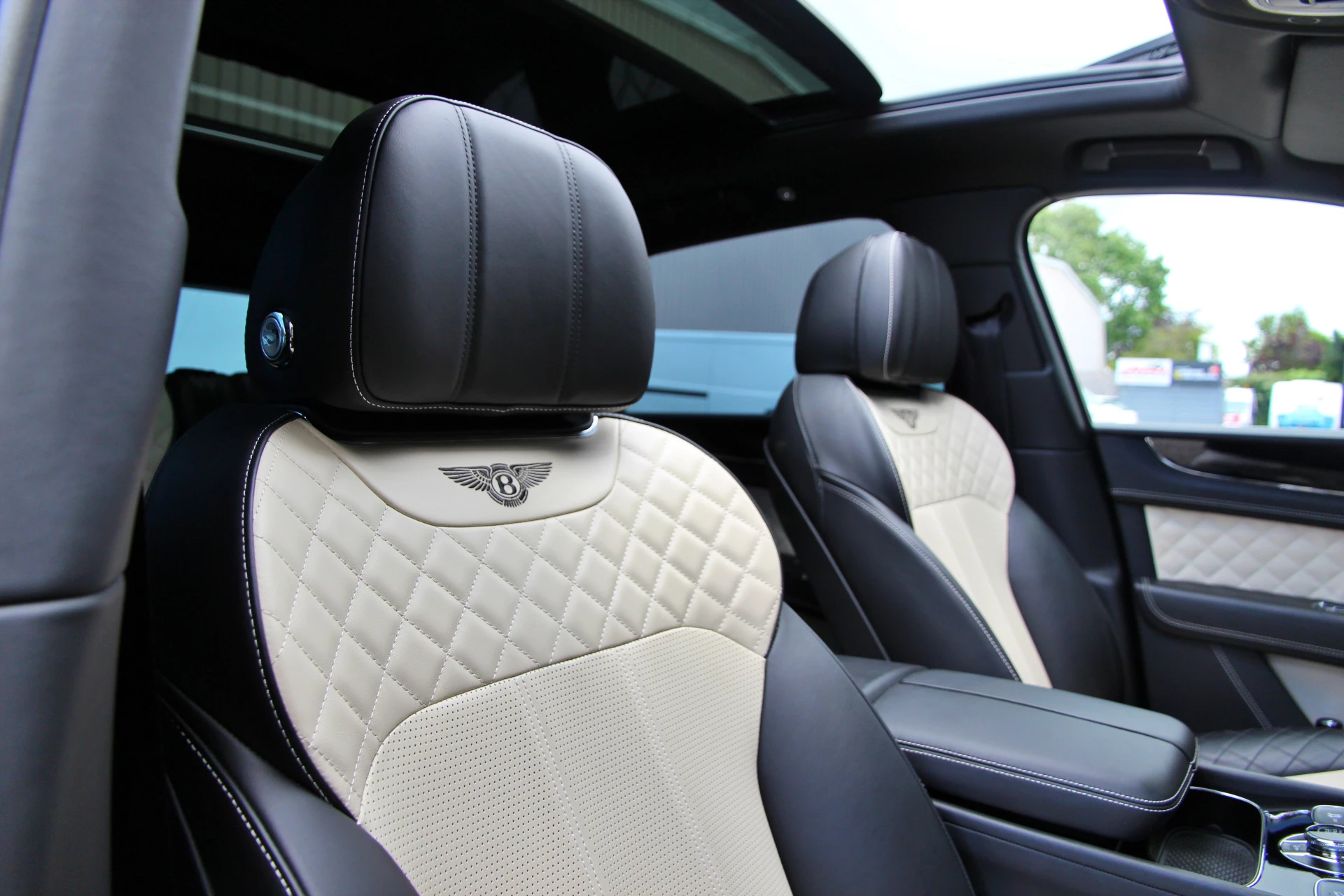 Hoofdafbeelding Bentley Bentayga
