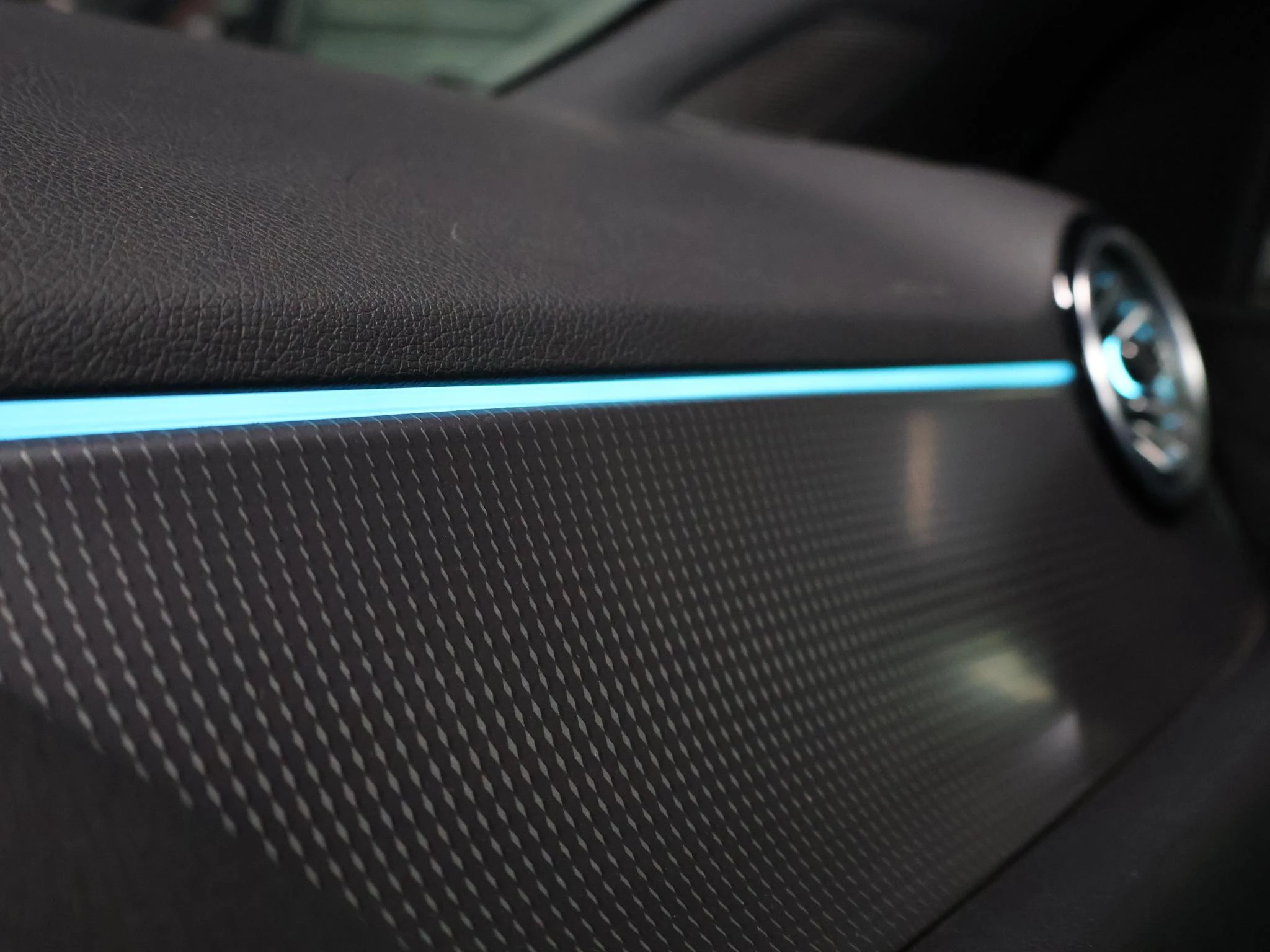 Hoofdafbeelding Mercedes-Benz EQA