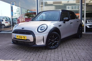 Mini 5-Deurs 1.5 Cooper Business Edition Automaat | Airco | Navigatie | PDC | Vol opties | Inruil mogelijk
