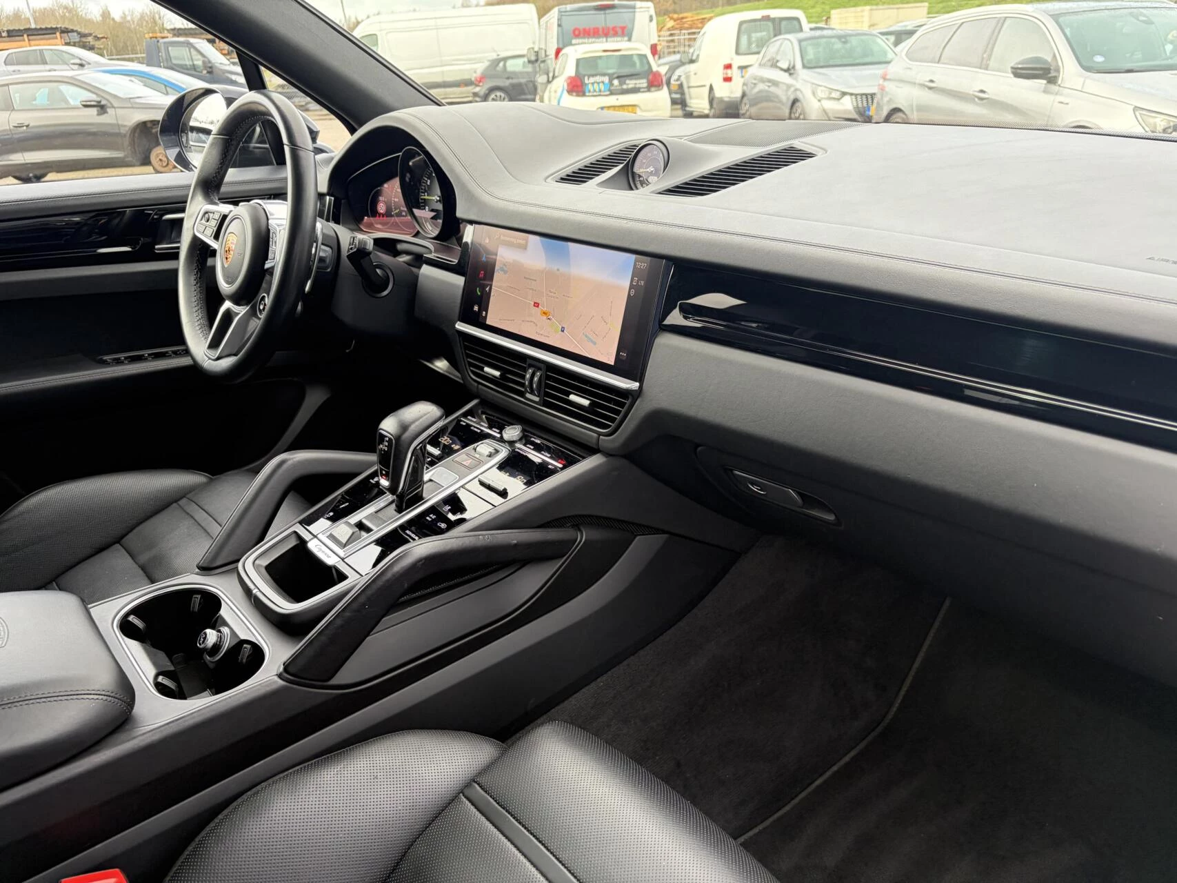 Hoofdafbeelding Porsche Cayenne