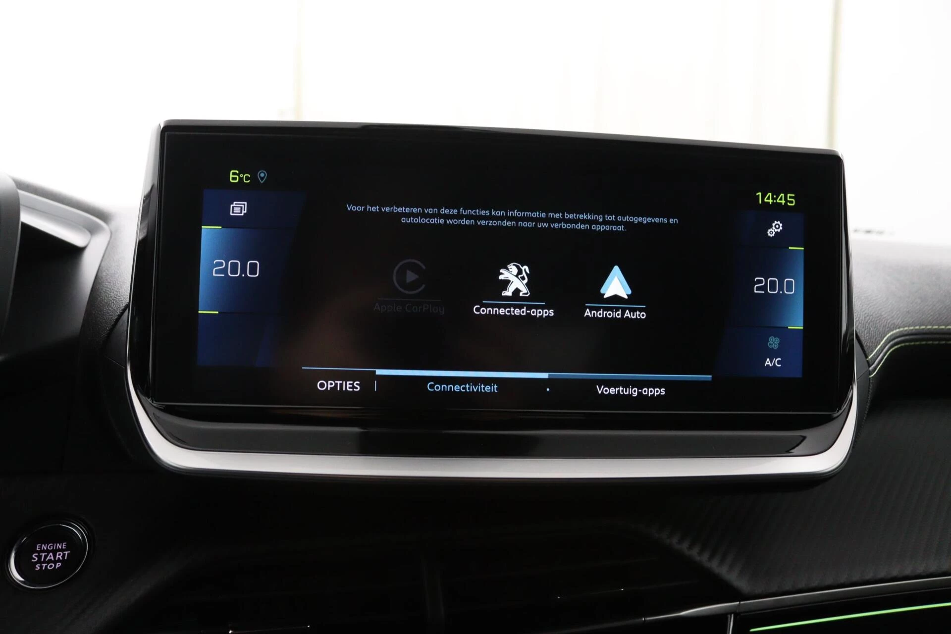 Hoofdafbeelding Peugeot e-2008