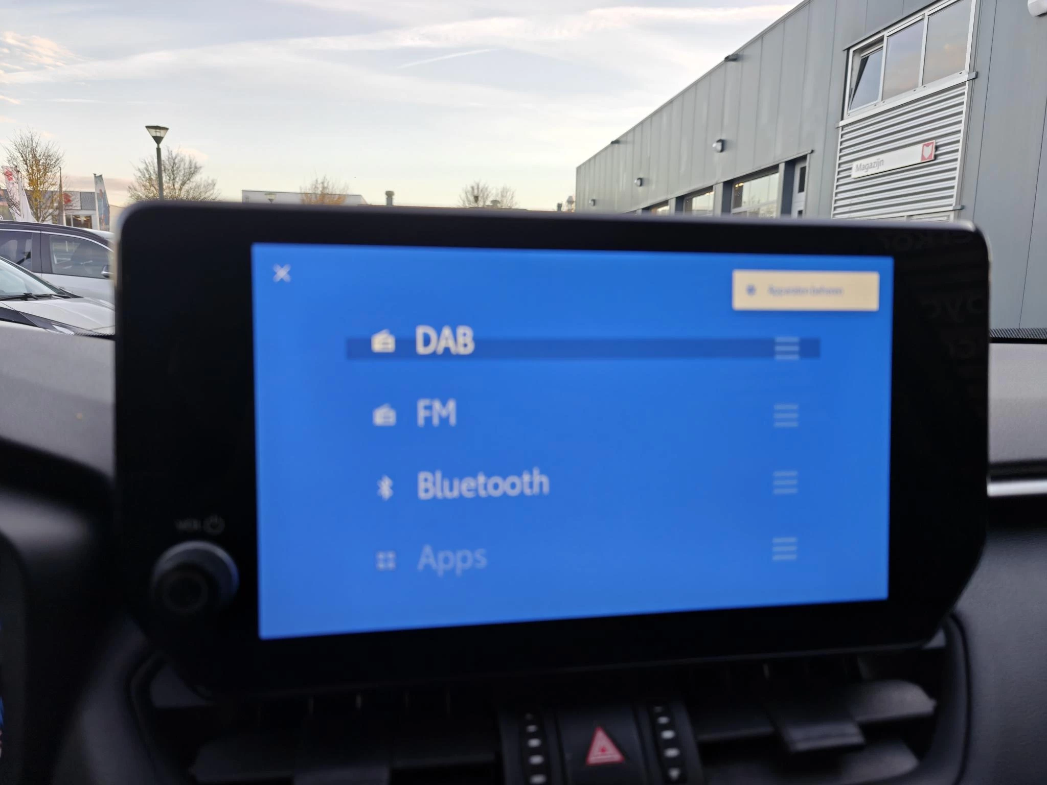 Hoofdafbeelding Toyota RAV4