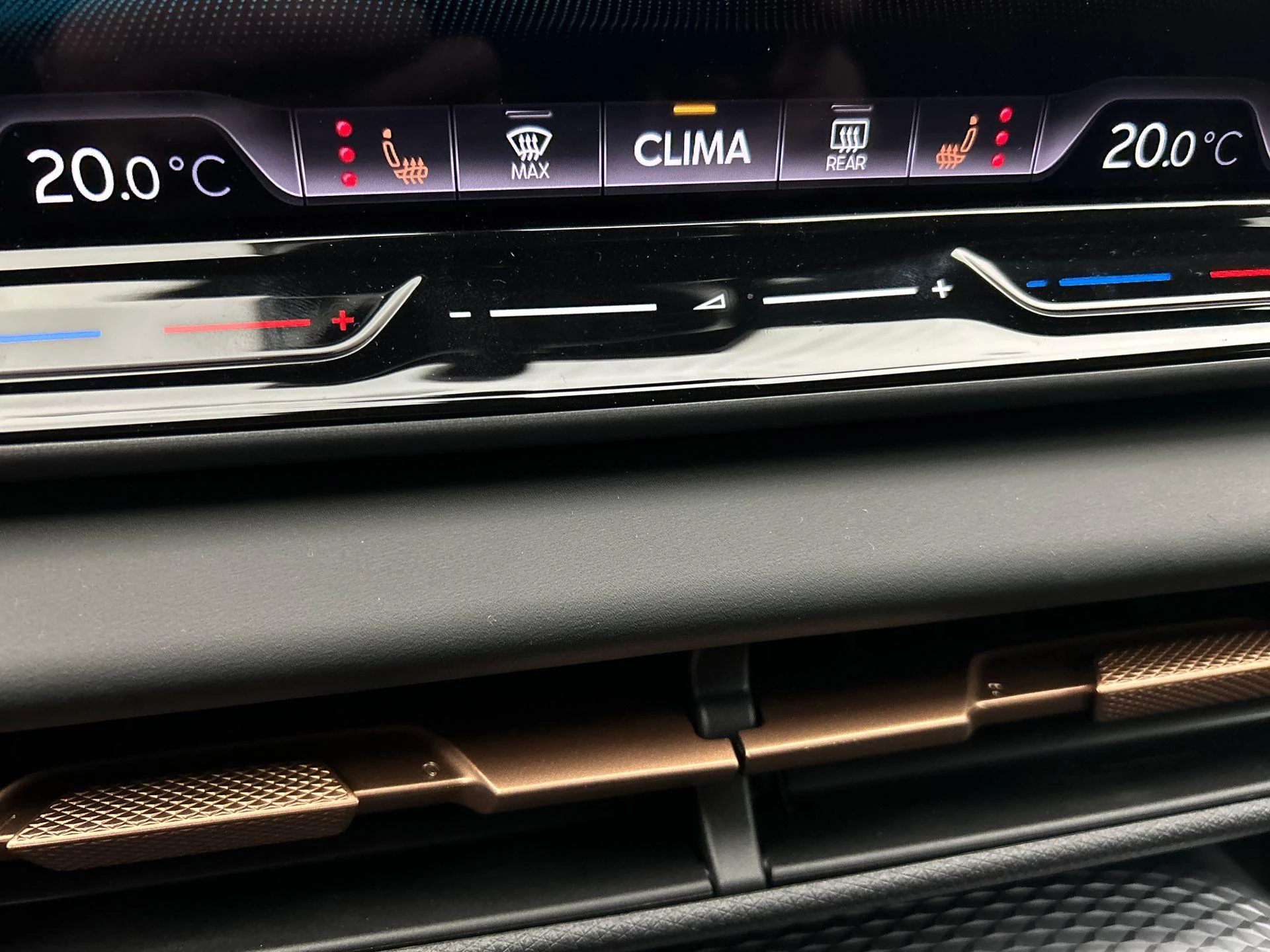 Hoofdafbeelding CUPRA Terramar