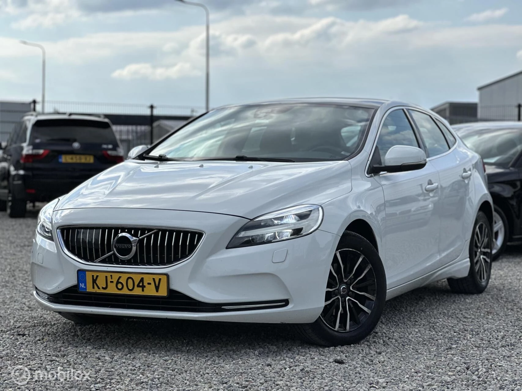 Hoofdafbeelding Volvo V40