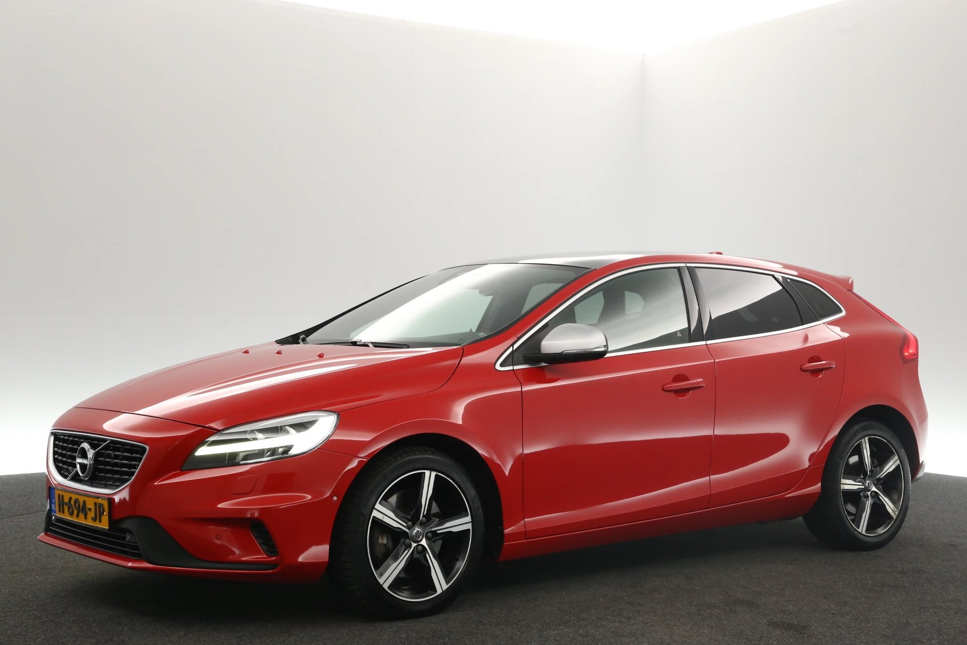 Hoofdafbeelding Volvo V40