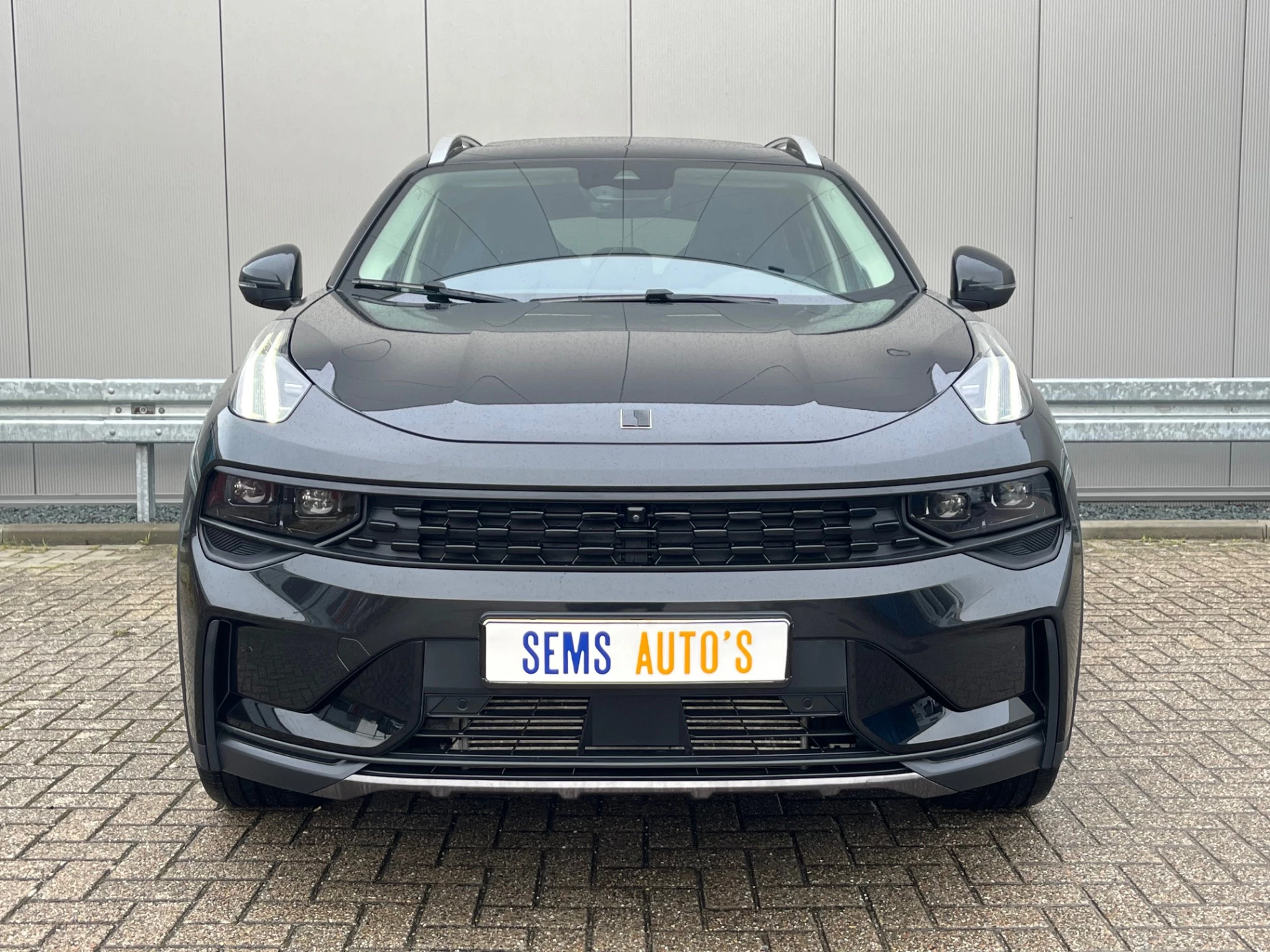 Hoofdafbeelding Lynk & Co 01