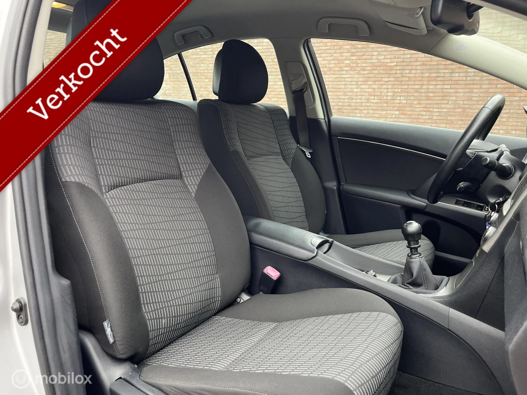 Hoofdafbeelding Toyota Avensis