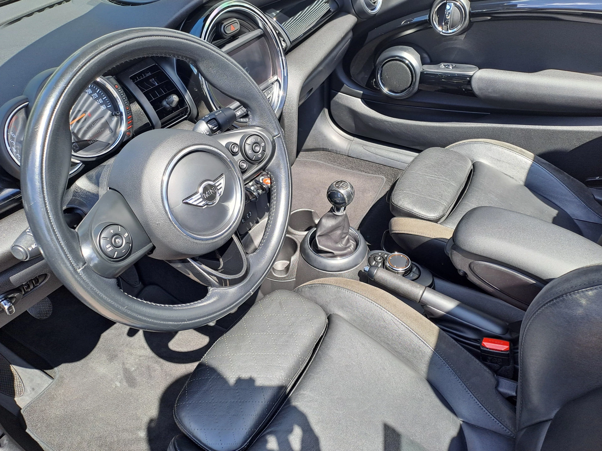 Hoofdafbeelding MINI Cooper Cabrio