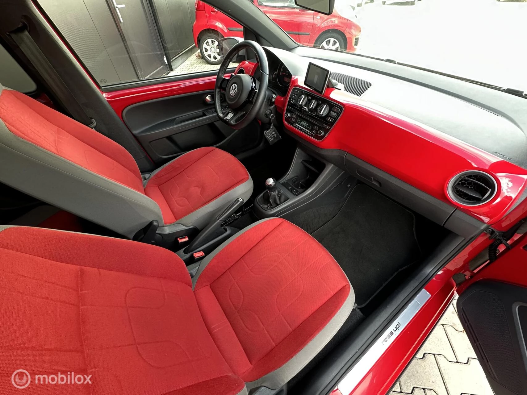 Hoofdafbeelding Volkswagen up!
