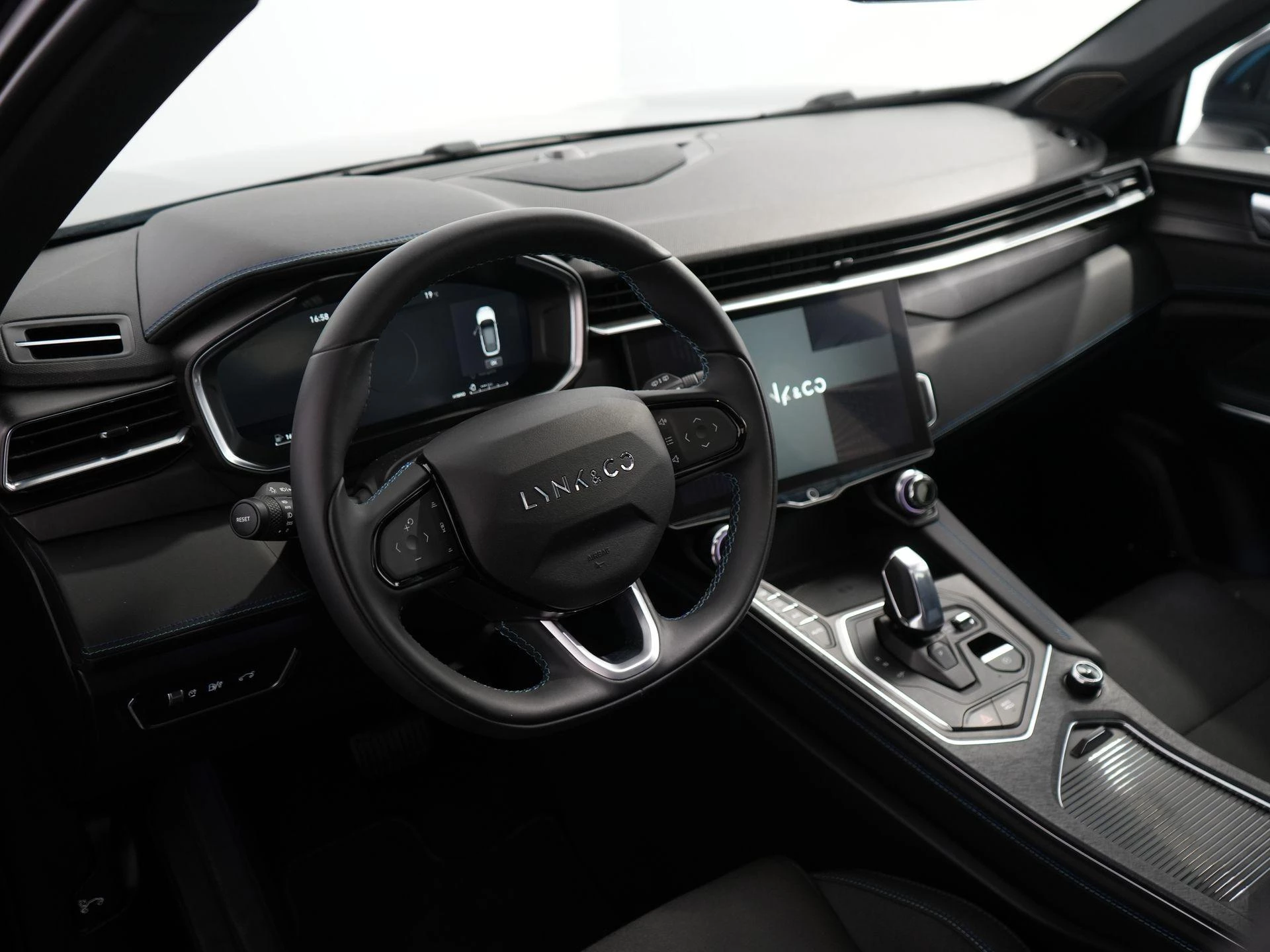 Hoofdafbeelding Lynk & Co 01