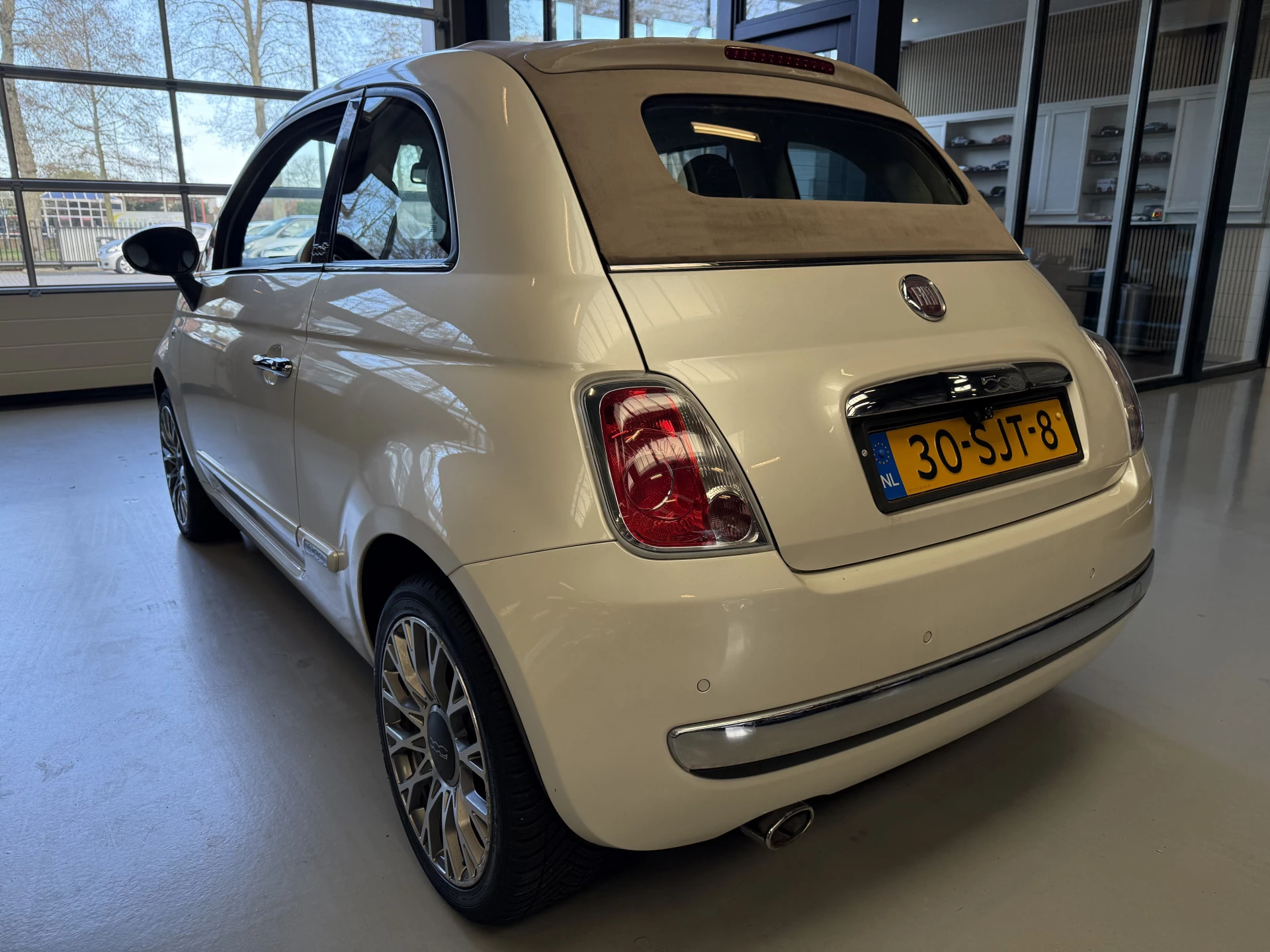 Hoofdafbeelding Fiat 500C