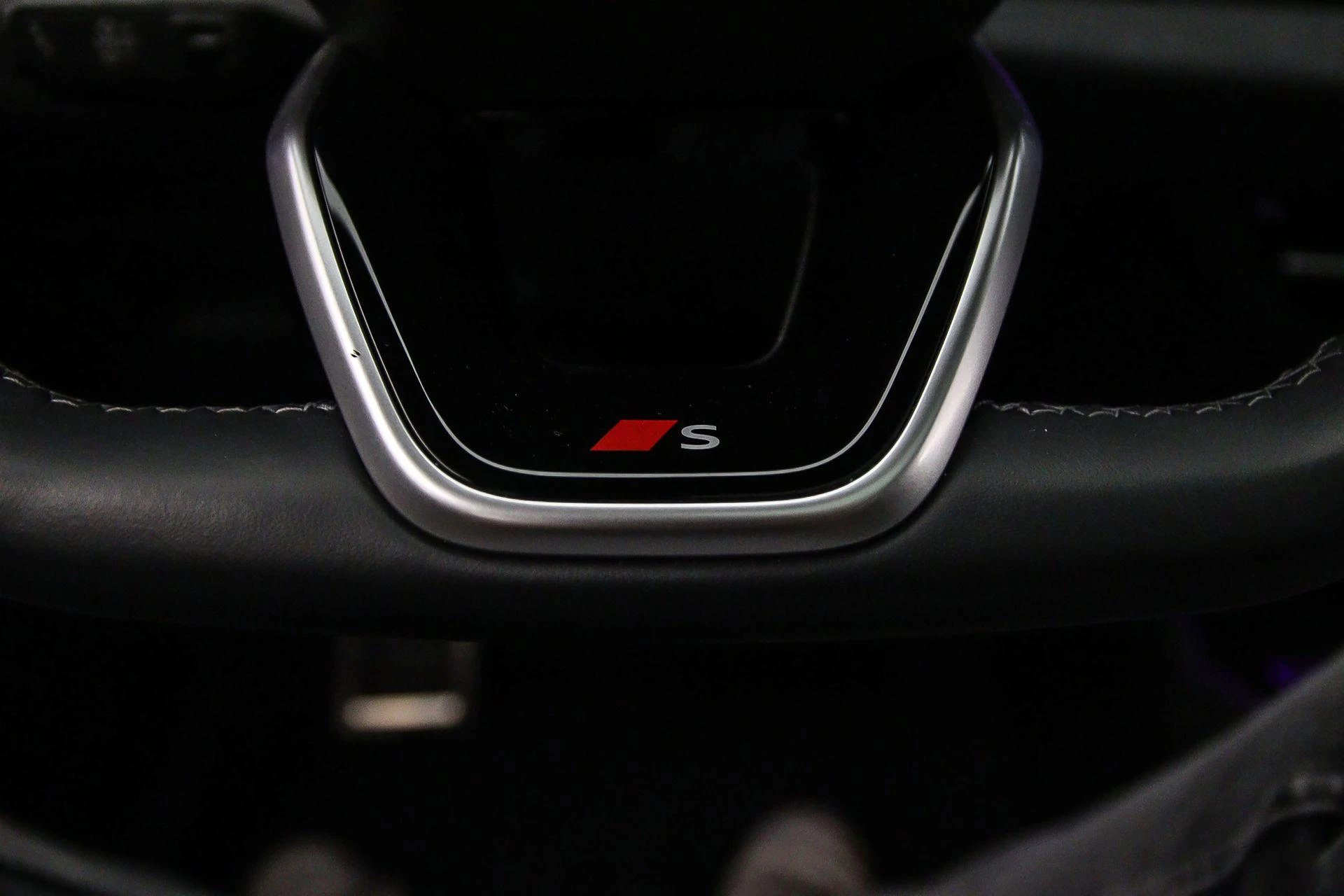 Hoofdafbeelding Audi Q6 e-tron