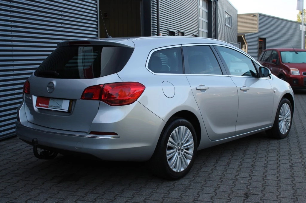 Hoofdafbeelding Opel Astra