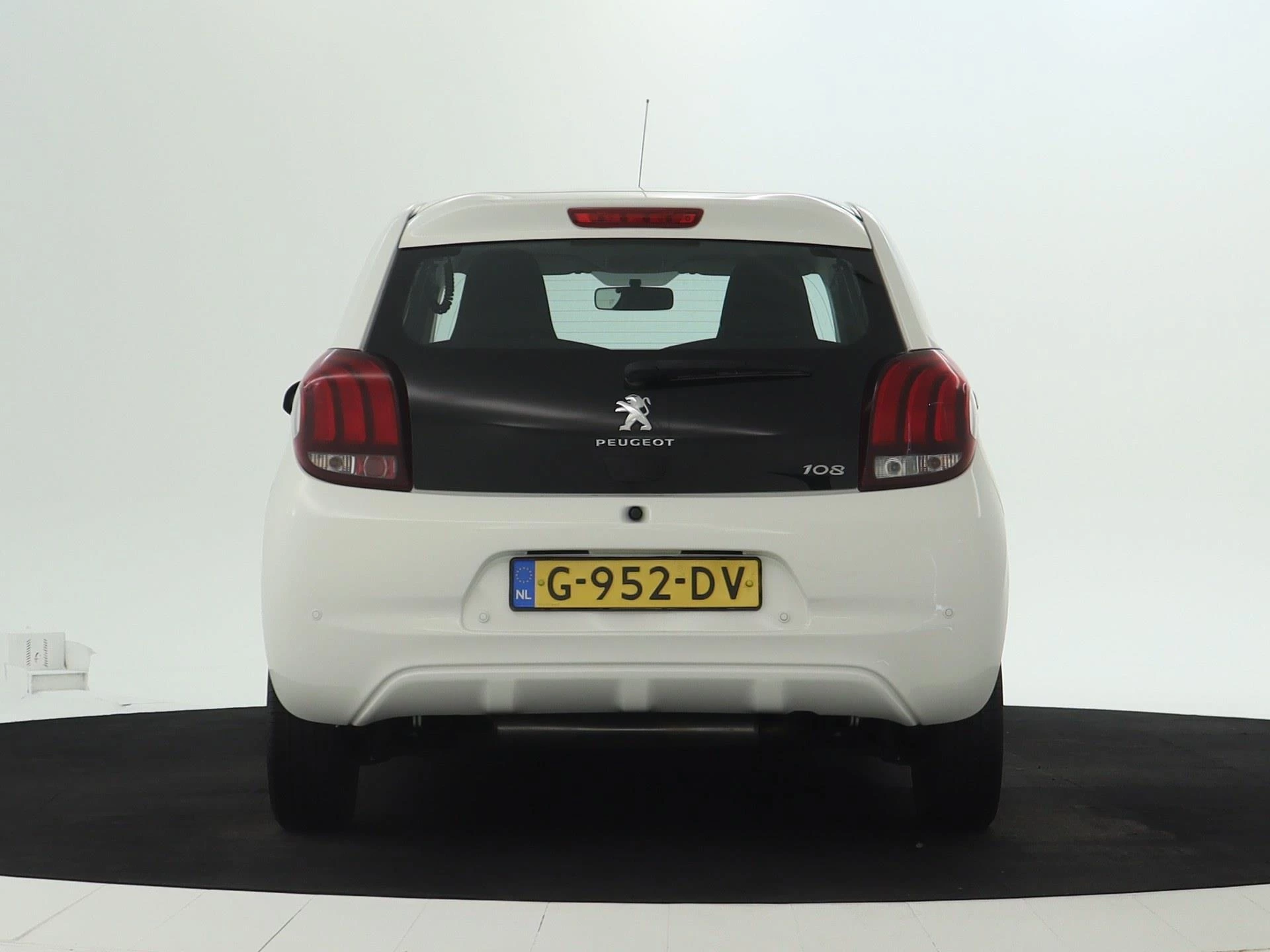 Hoofdafbeelding Peugeot 108