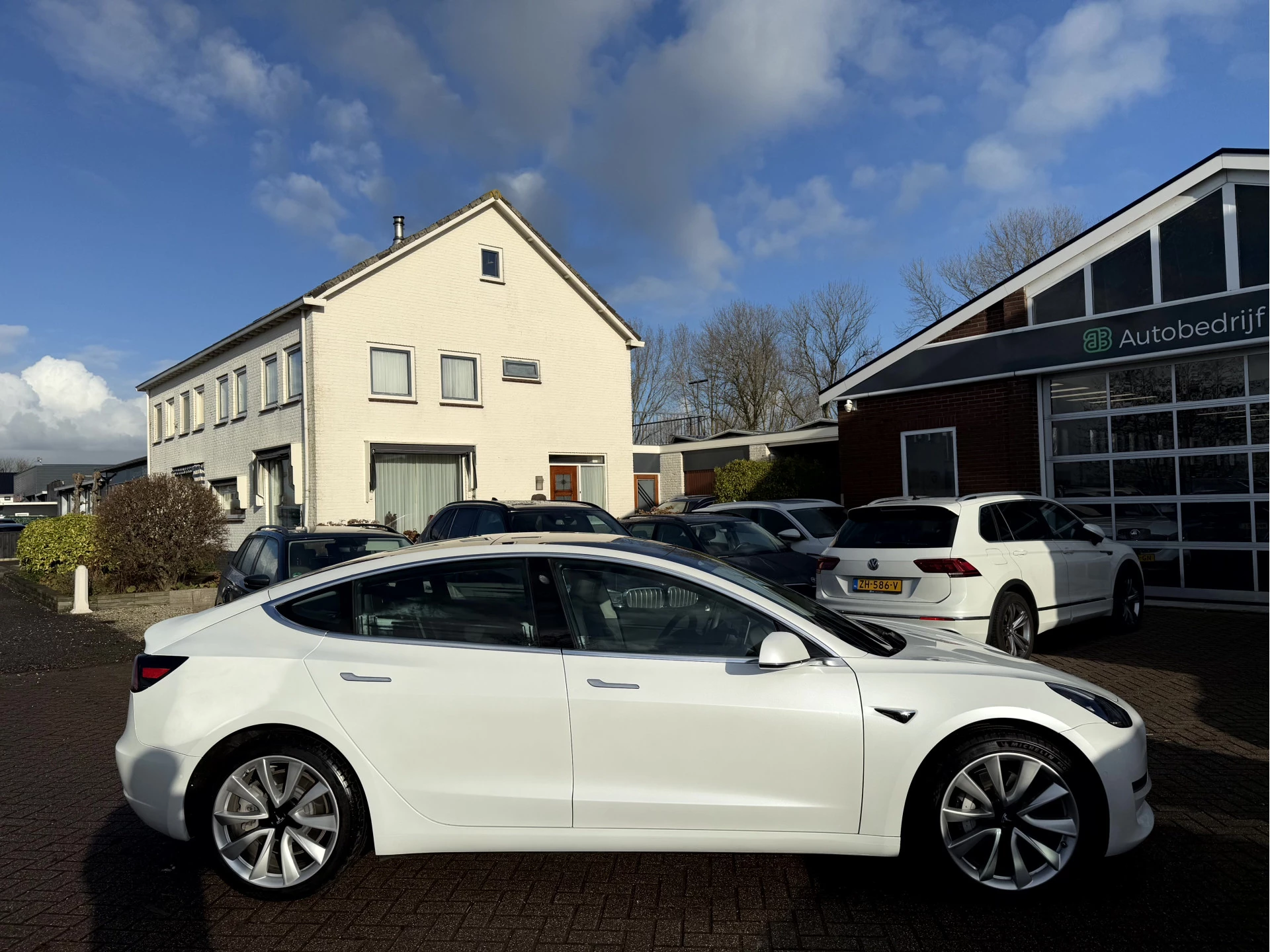 Hoofdafbeelding Tesla Model 3