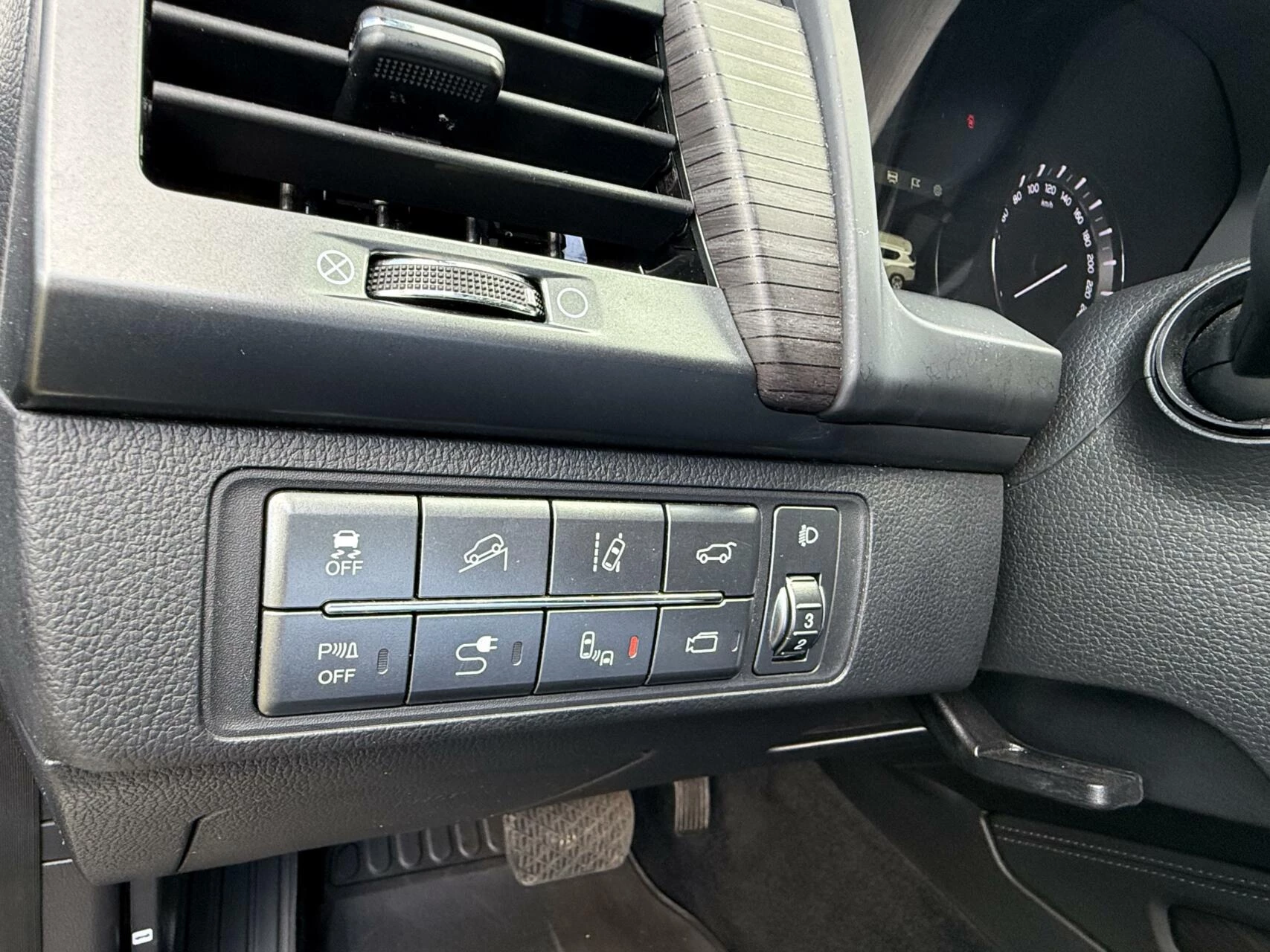 Hoofdafbeelding SsangYong Rexton