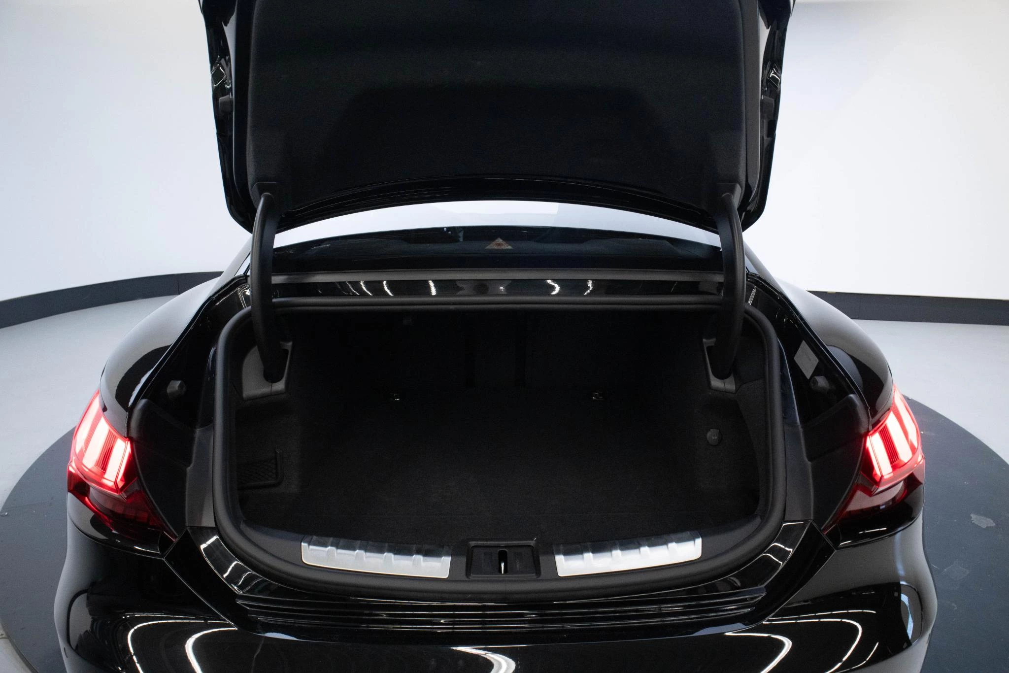 Hoofdafbeelding Audi e-tron GT