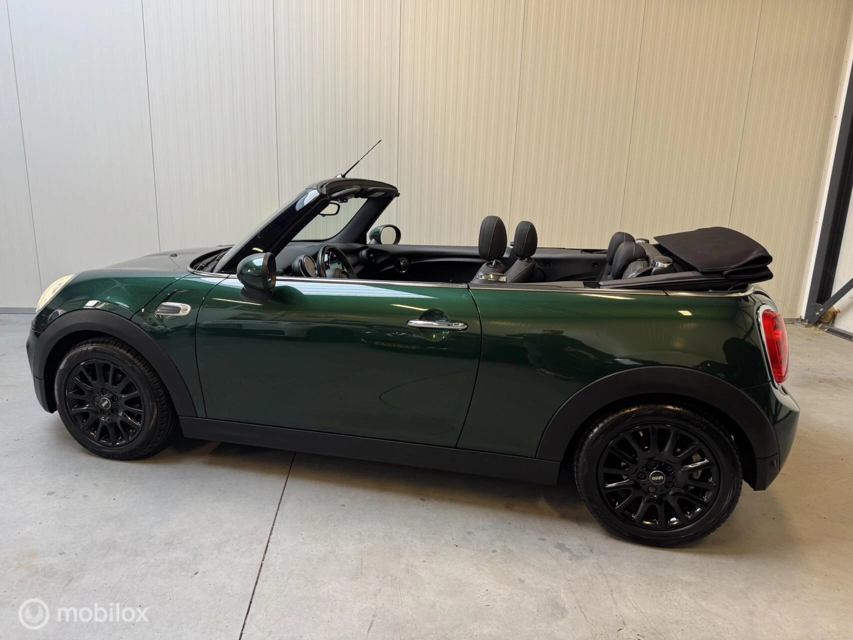 Hoofdafbeelding MINI Cooper Cabrio
