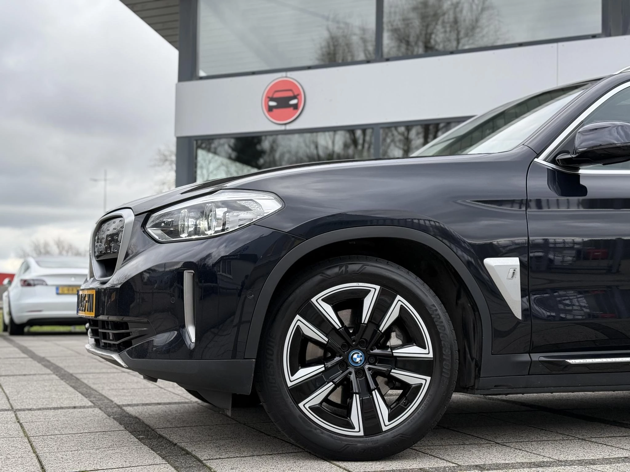 Hoofdafbeelding BMW iX3