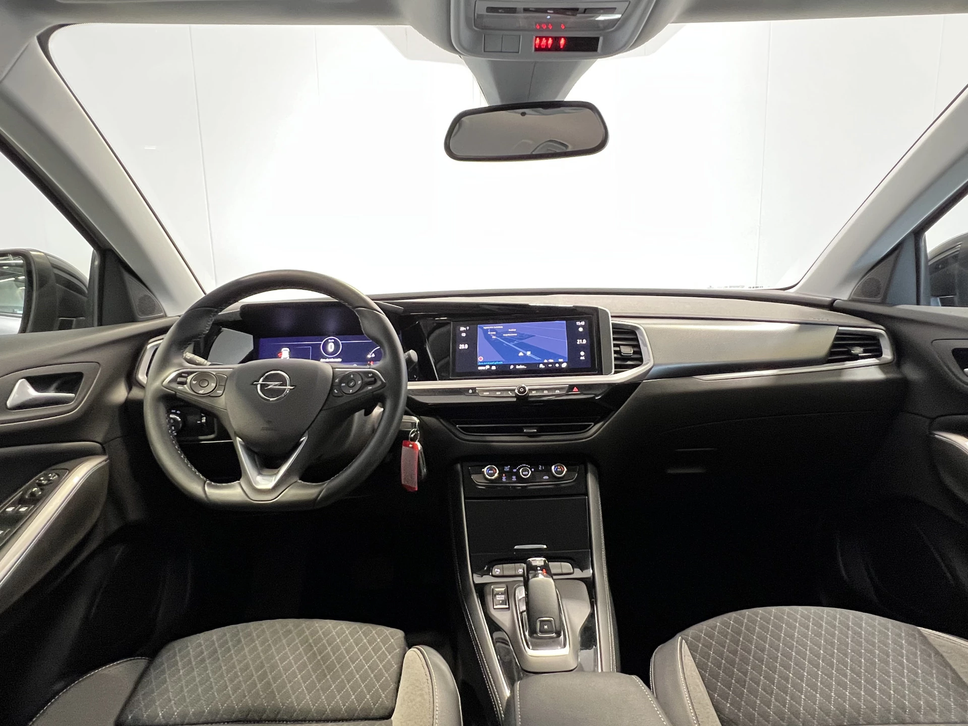 Hoofdafbeelding Opel Grandland