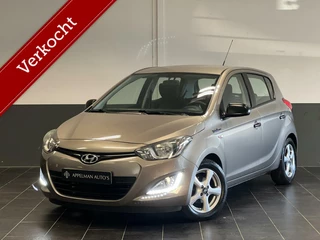 Hoofdafbeelding Hyundai i20 Hyundai i20 1.2i Business Edition | Trekhaak | Airco | APK | NAP |