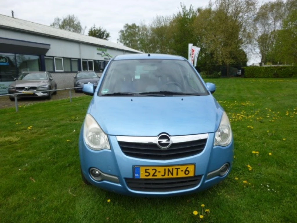 Hoofdafbeelding Opel Agila