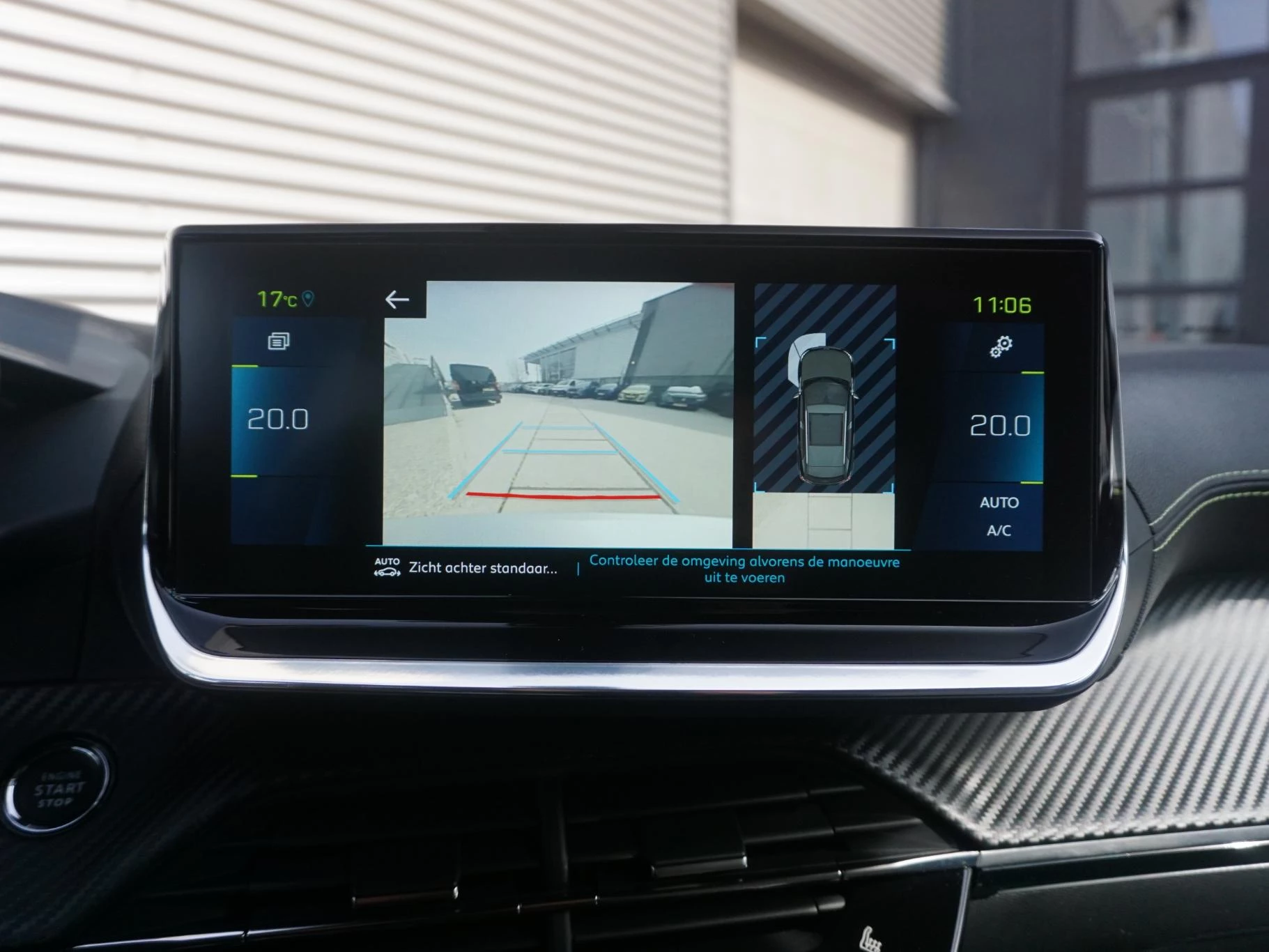 Hoofdafbeelding Peugeot e-2008