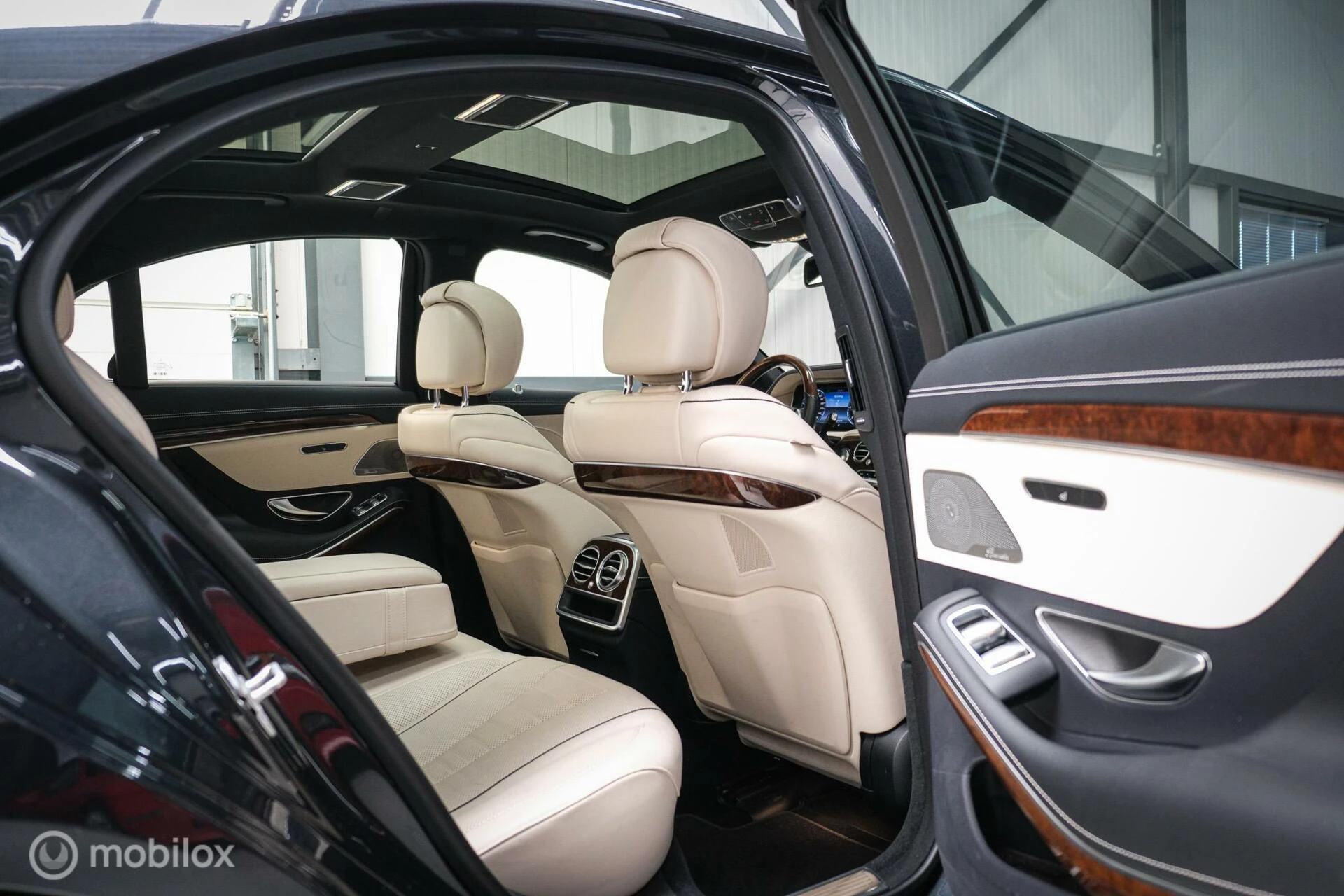 Hoofdafbeelding Mercedes-Benz S-Klasse