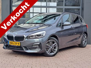BMW 2 Serie Active Tourer 220i High Executive | Leder | Sportinterieur | Navi | Stoelverwarming |