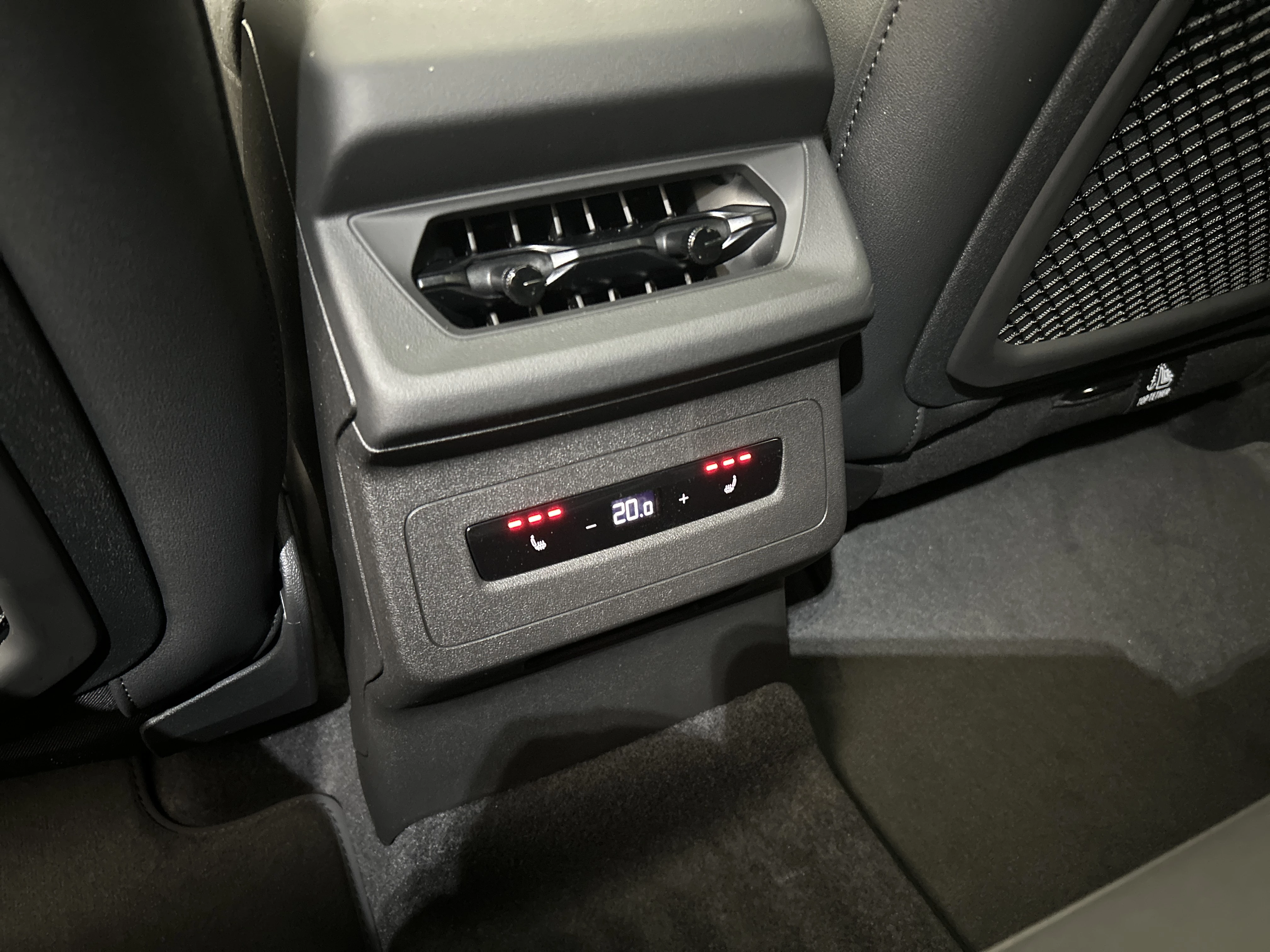 Hoofdafbeelding Audi Q6 e-tron