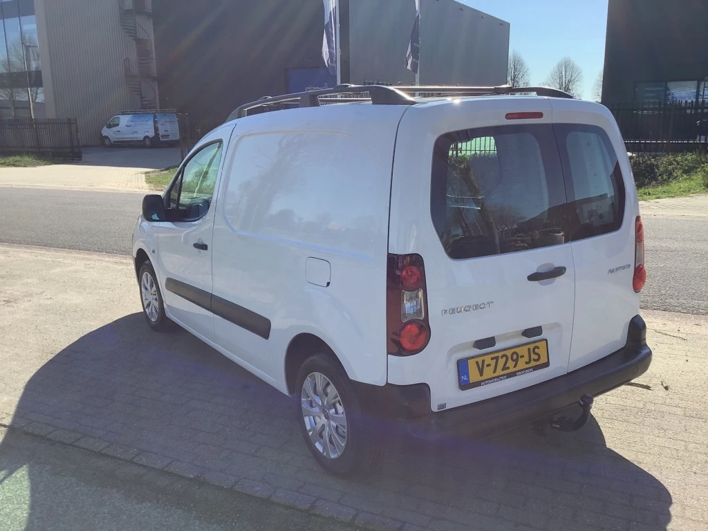 Hoofdafbeelding Peugeot Partner