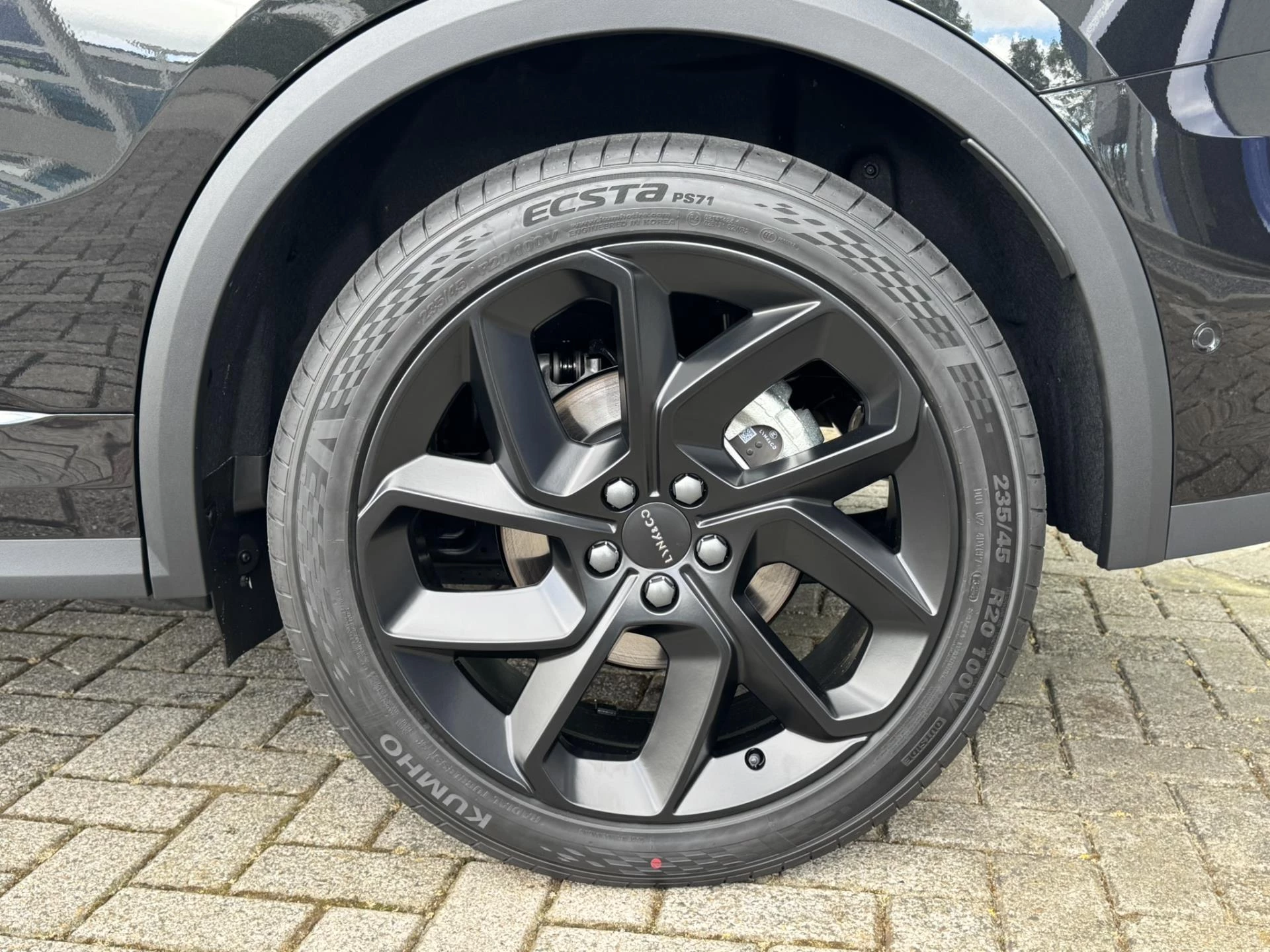 Hoofdafbeelding Lynk & Co 01