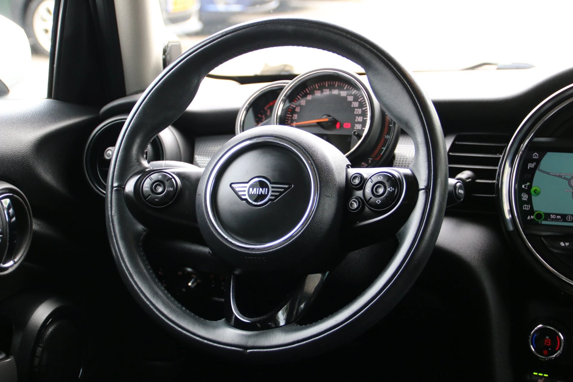 Hoofdafbeelding MINI 5-deurs