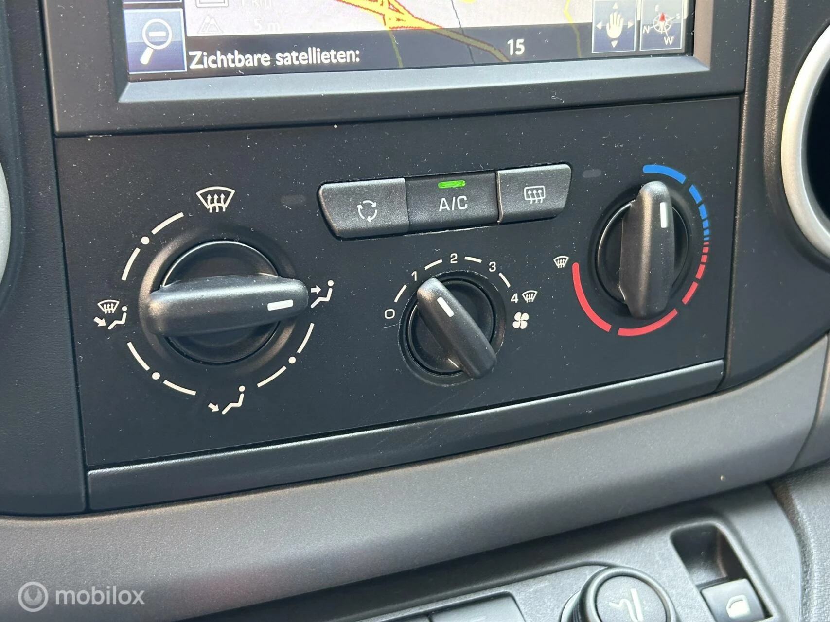 Hoofdafbeelding Peugeot Partner