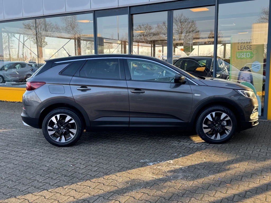 Hoofdafbeelding Opel Grandland X