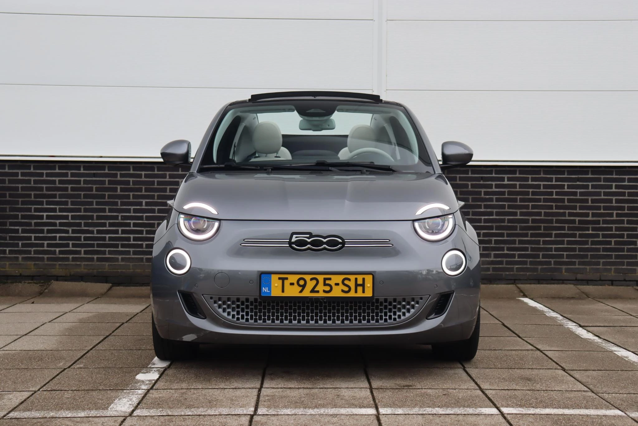 Hoofdafbeelding Fiat 500C