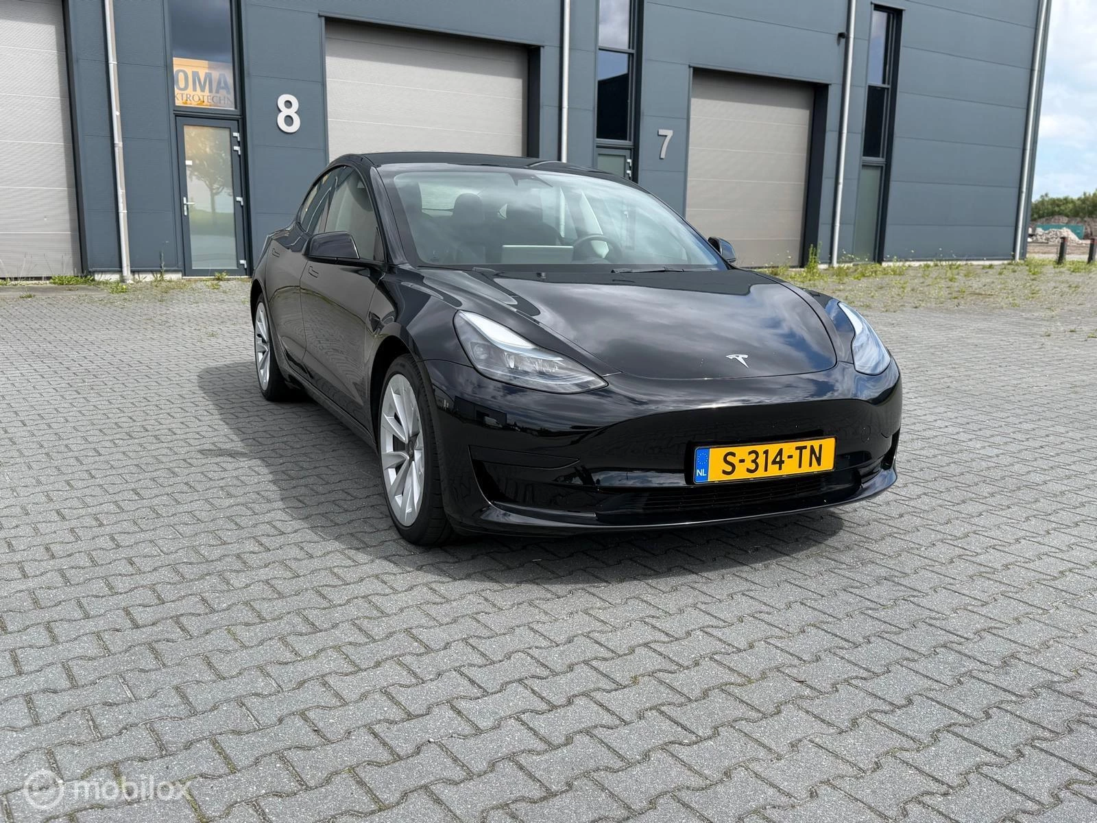 Hoofdafbeelding Tesla Model 3