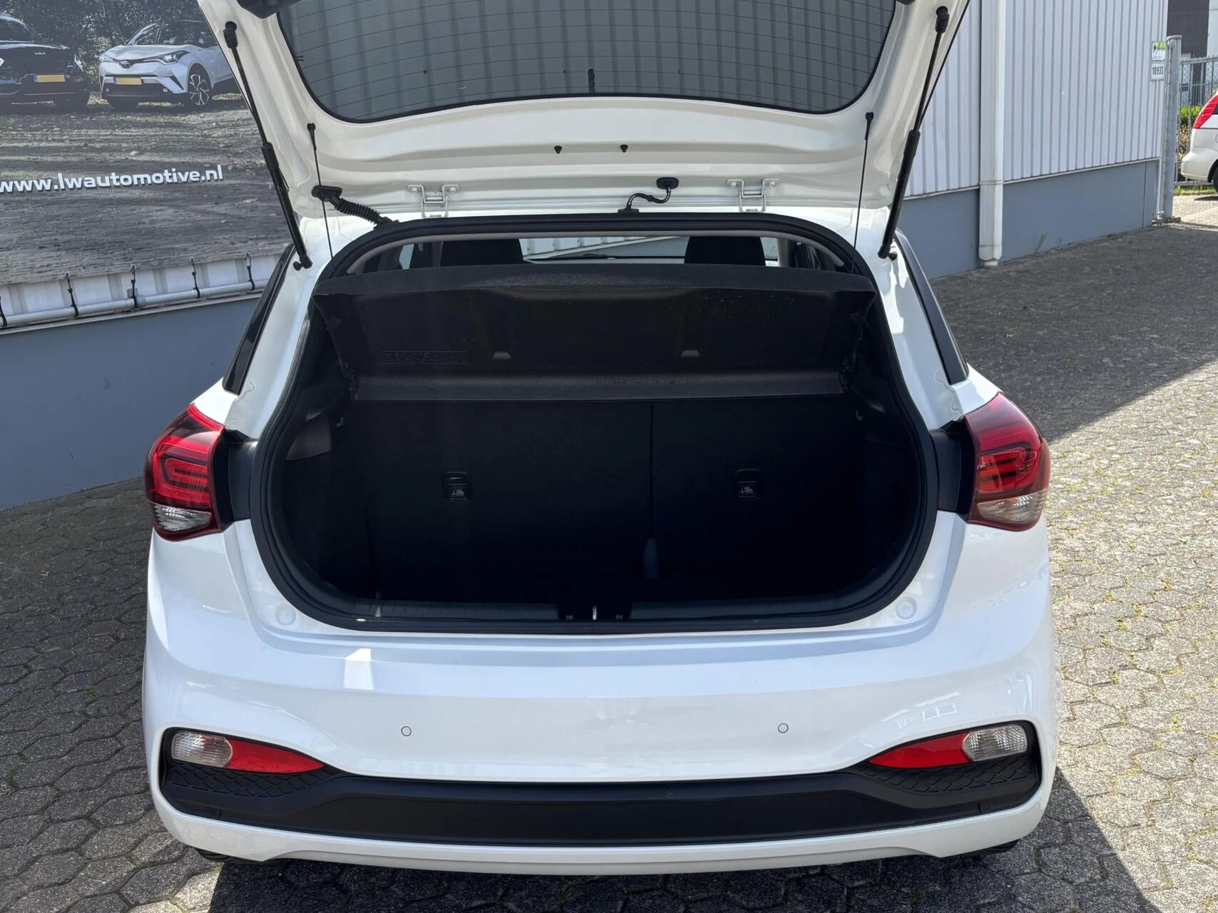 Hoofdafbeelding Hyundai i20