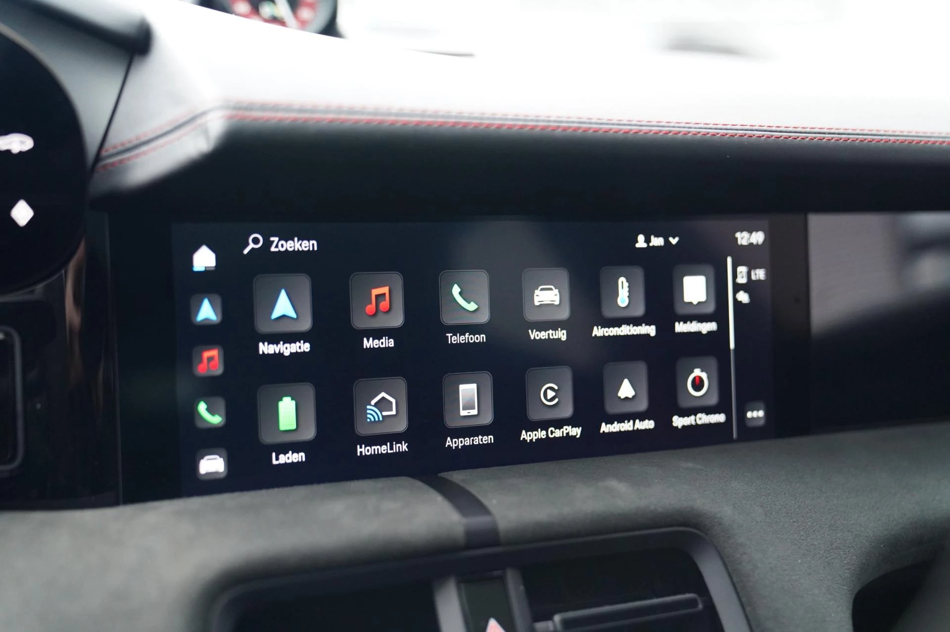 Hoofdafbeelding Porsche Taycan