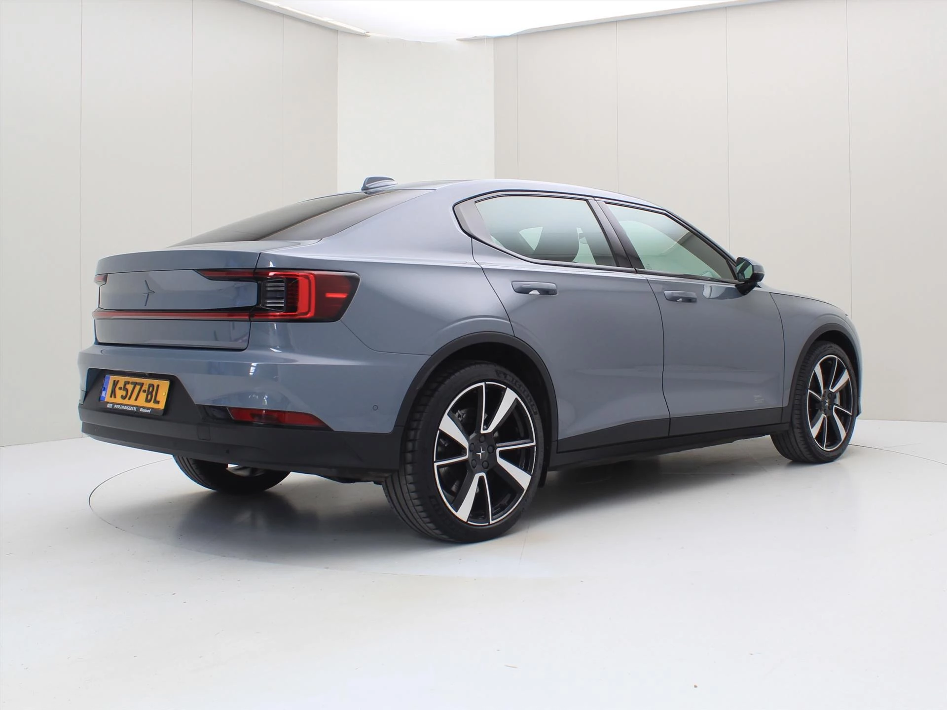 Hoofdafbeelding Polestar 2