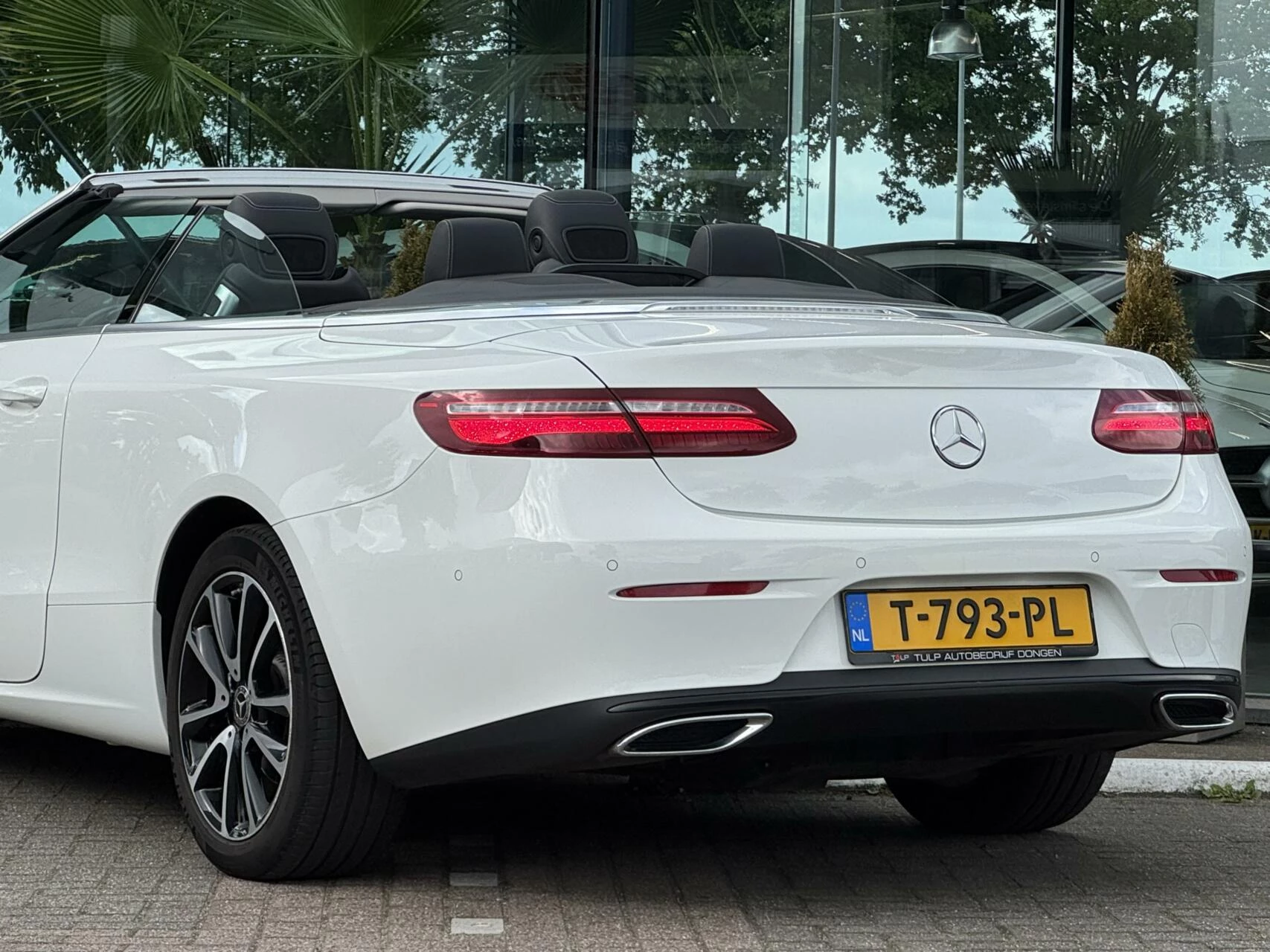 Hoofdafbeelding Mercedes-Benz E-Klasse