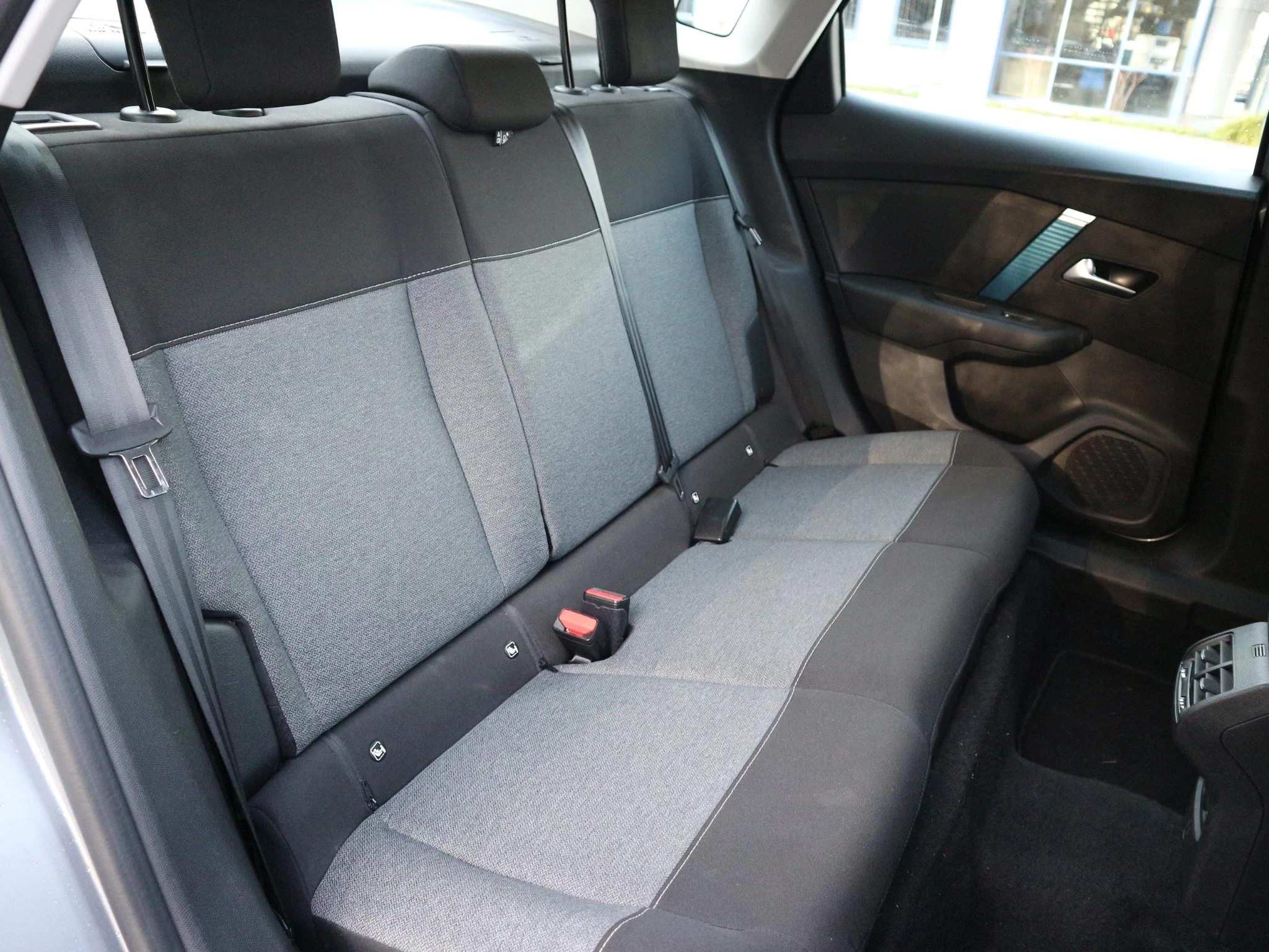 Hoofdafbeelding Citroën ë-C4 X