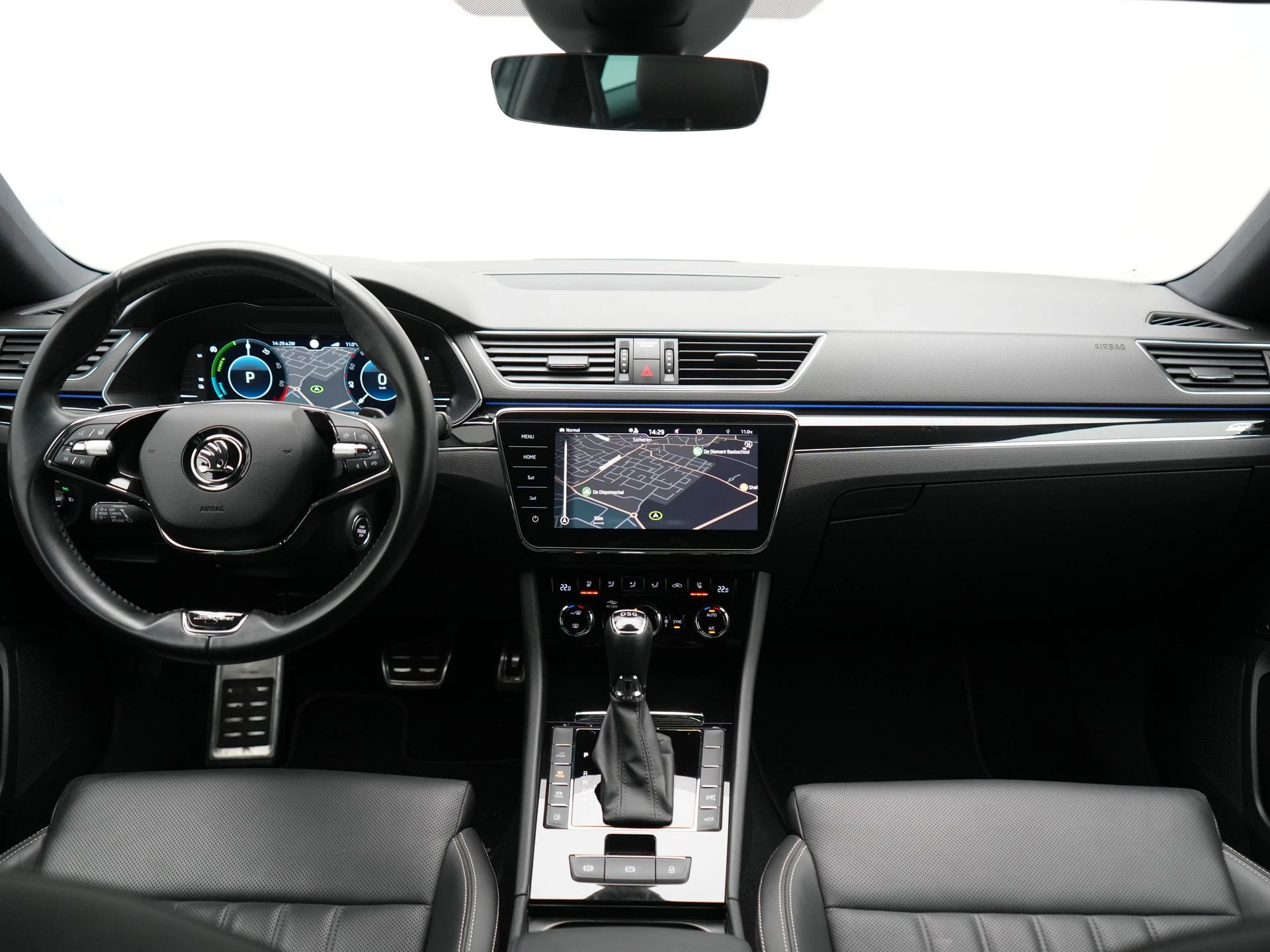 Hoofdafbeelding Škoda Superb