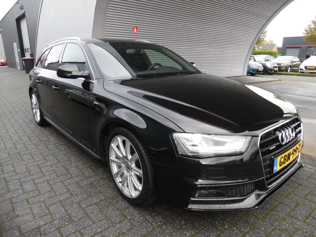 Hoofdafbeelding Audi A4
