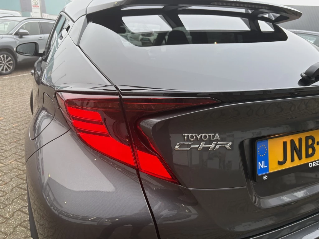 Hoofdafbeelding Toyota C-HR